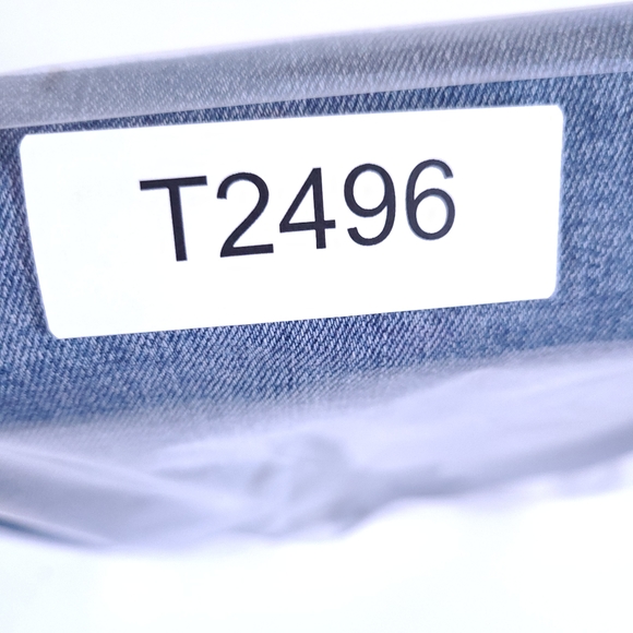 American Eagle Distressed Curvy Super Hi Rise Jeggings Size 8 - Picture 9 of 10